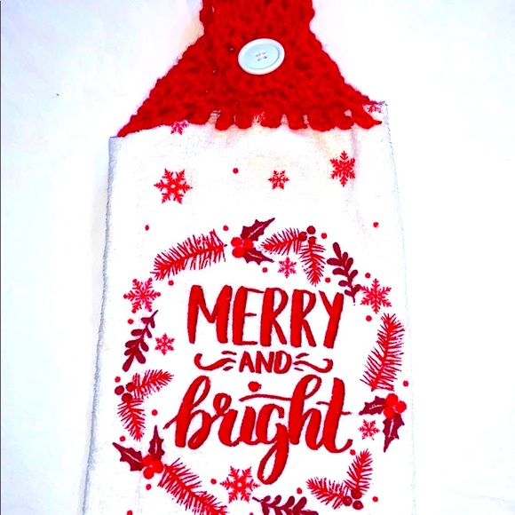 Hand Crafted Christmas Crocheted Top Hanging Kitchen or Bathroom Hand Towel - Picture 2 of 3